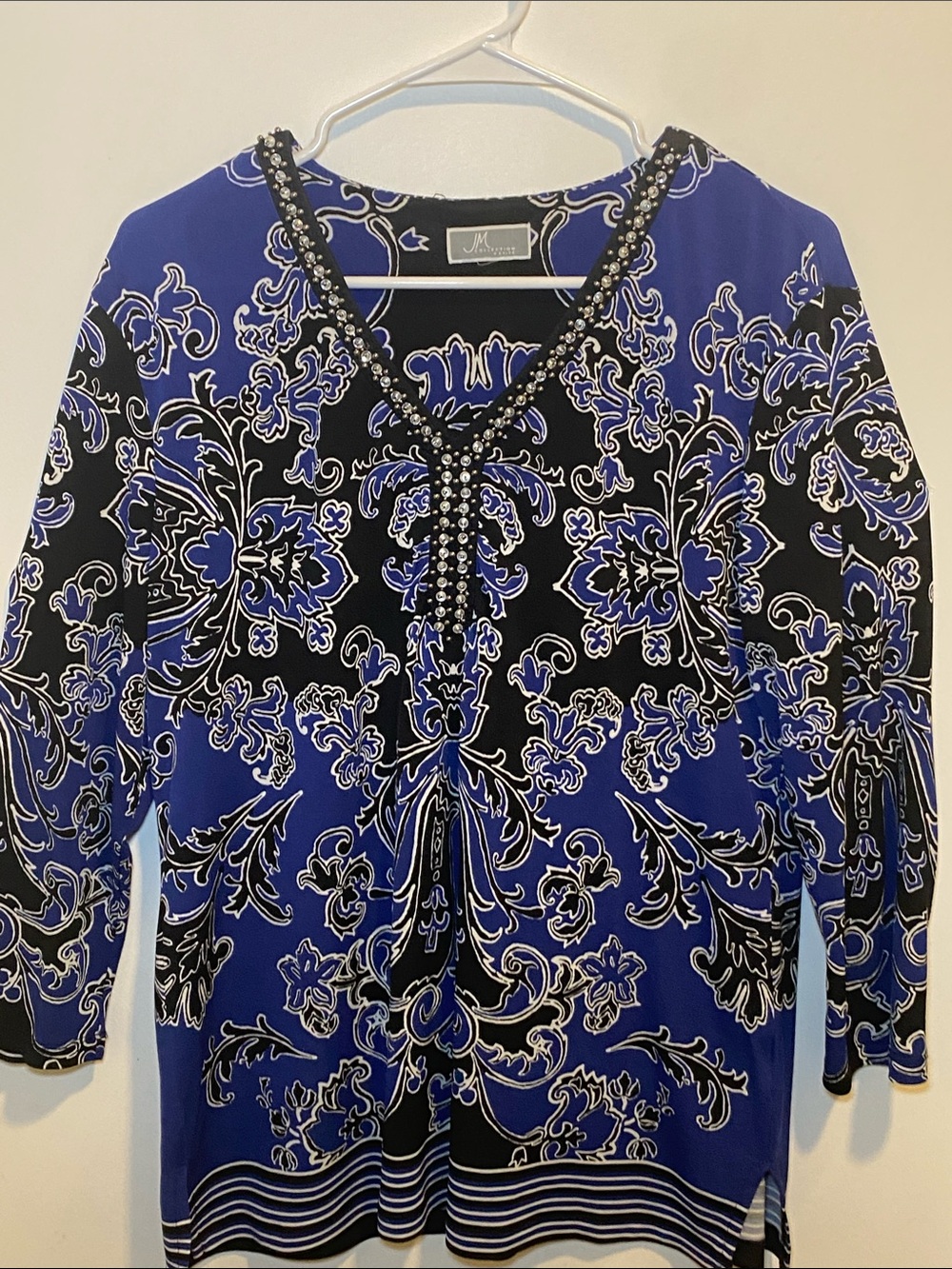JM Collection Black & Blue Beaded V-Neck Floral Top